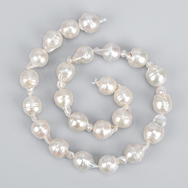 Cultured Baroque Pearls Tears